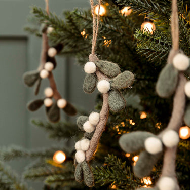 Felt Decoration - Mistletoe